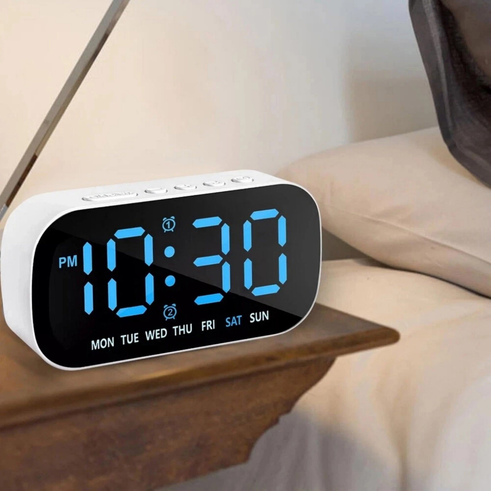 Auto Dimming Large LED Display Digital Alarm Clock With Snooze For Bedroom