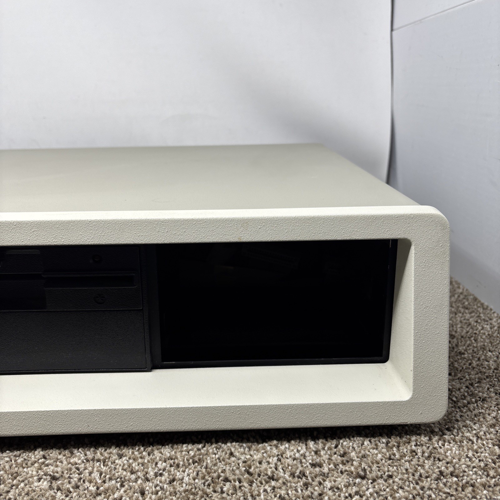 IBM 5160 XT FOR PARTS BOOTS TO BASIC Vintage Personal Computer Retro READ