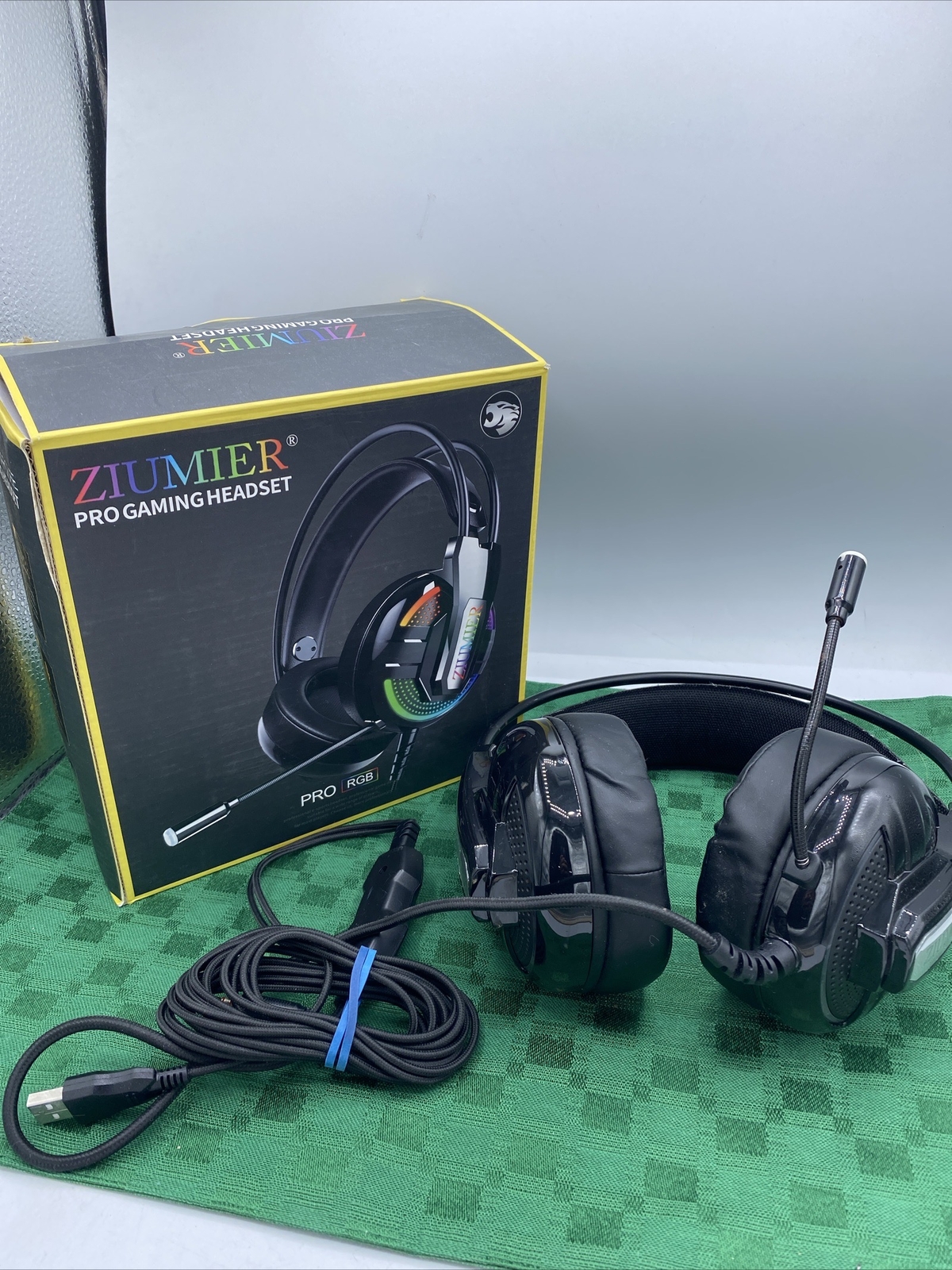ZIUMIER PRO GAMING HEADSET 2 Channel Pro RGB BLACK. FREE SHIPPING