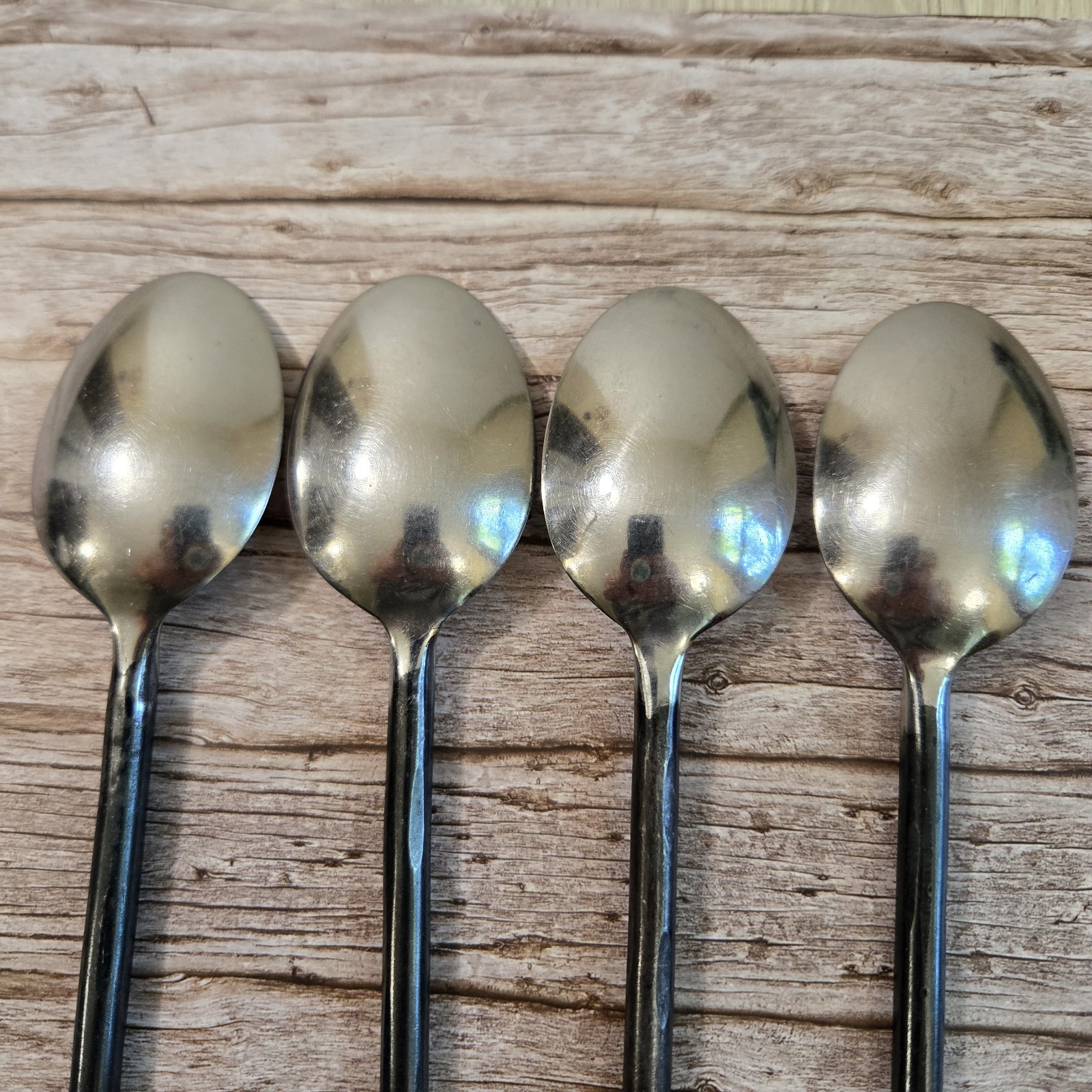 4 Piece GS Gourmet Settings 18/10 Stainless Tablespoons Treble Clef Pattern