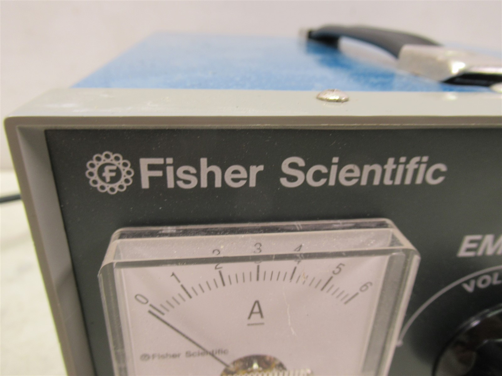 Lab Power Meter Fisher Scientific EMD224 Variable Laboratory AC / DC Benchtop