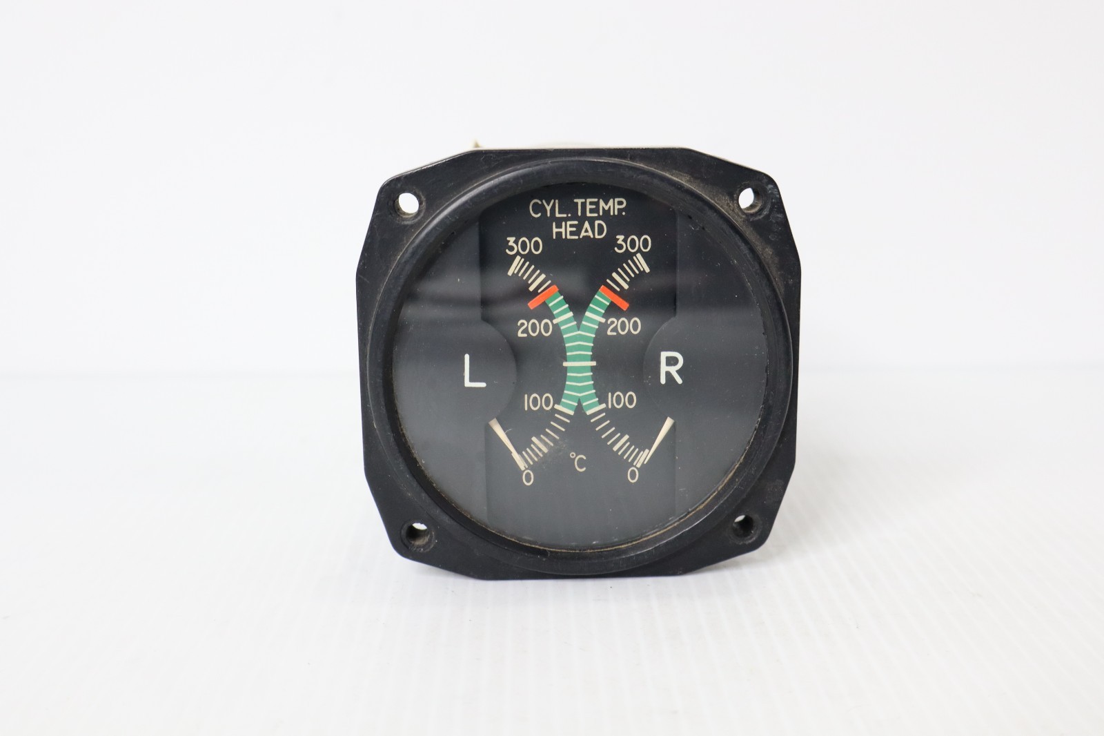 SMS Instruments 310-2-1400-1 Cylinder Temp Indicator Aerocom 3850173