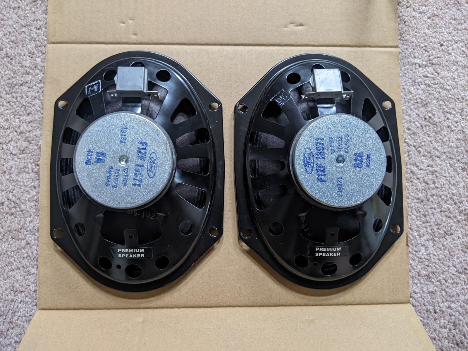 F1ZF-18971 REAR OEM FOX BODY FORD MUSTANG PREMIUM STEREO SPEAKER SPEAKERS SET