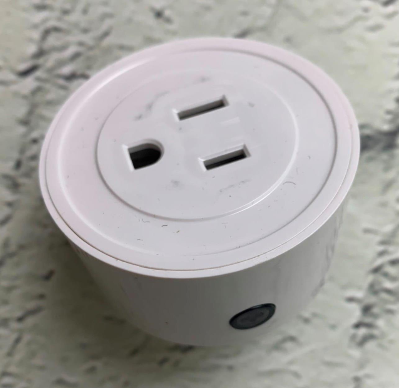 Smart Plug Smart Outlet with WiFi Remote Control Timer