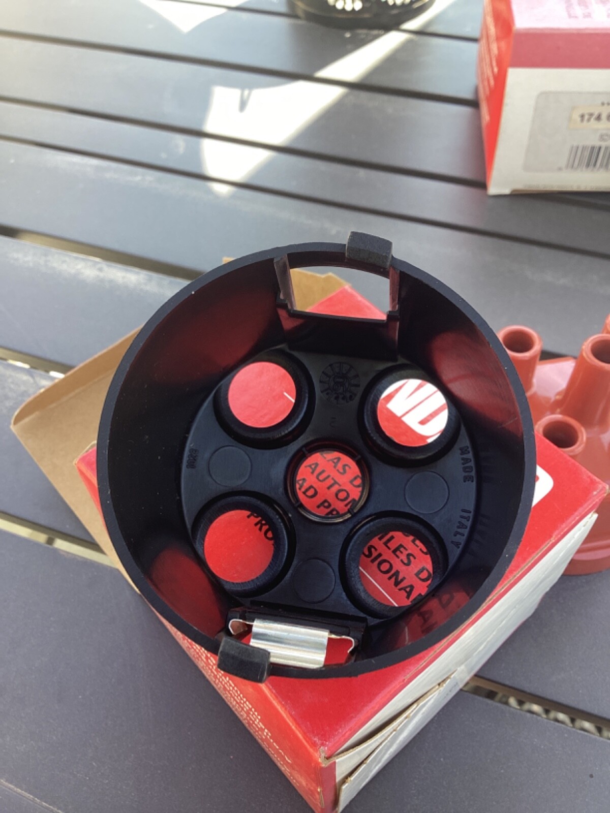 Standard GB450 Distributor Cap FREE SHIPPING alternate number 174-6643