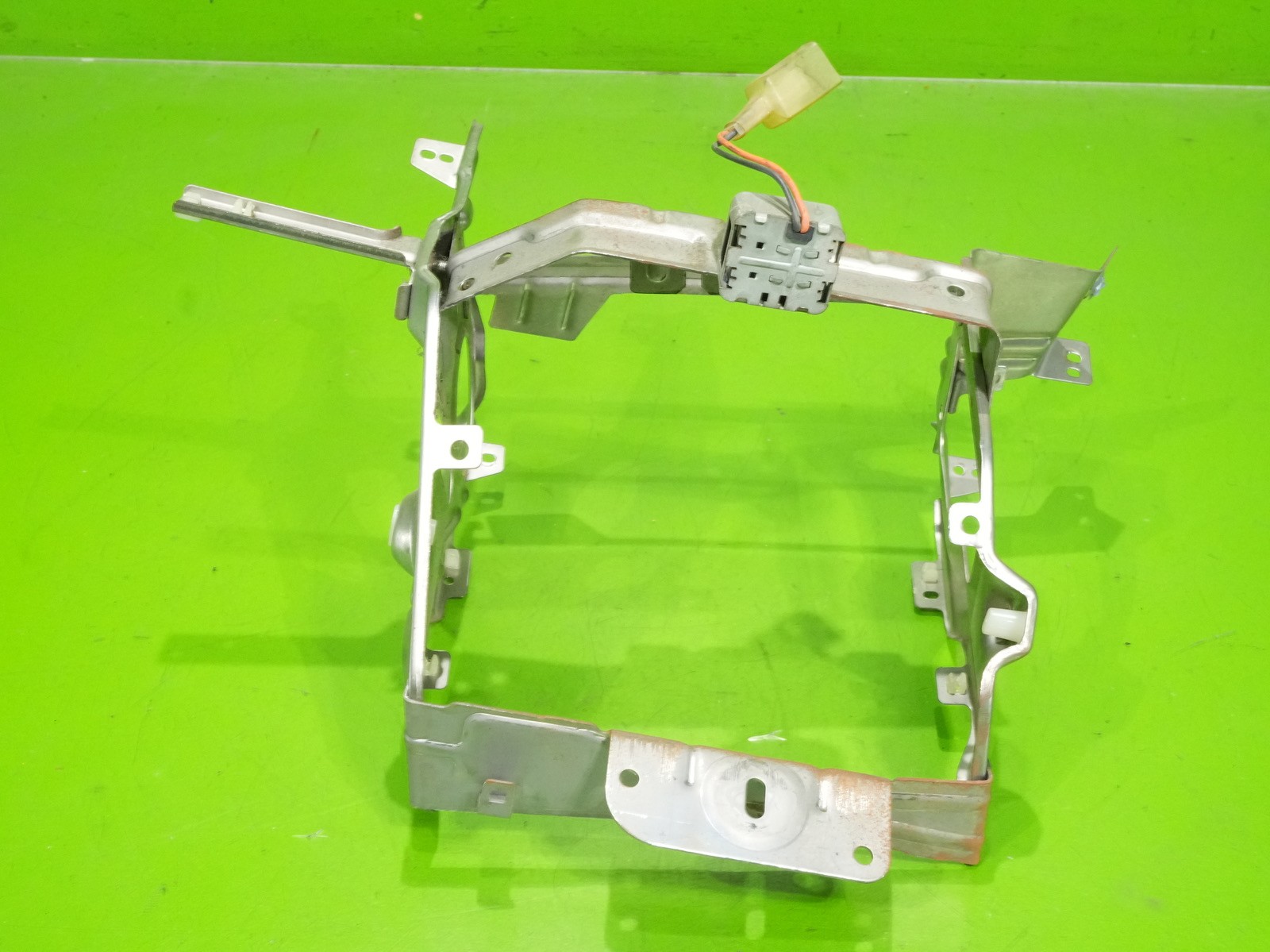 90-93 Integra OEM metal center console mount bracket support