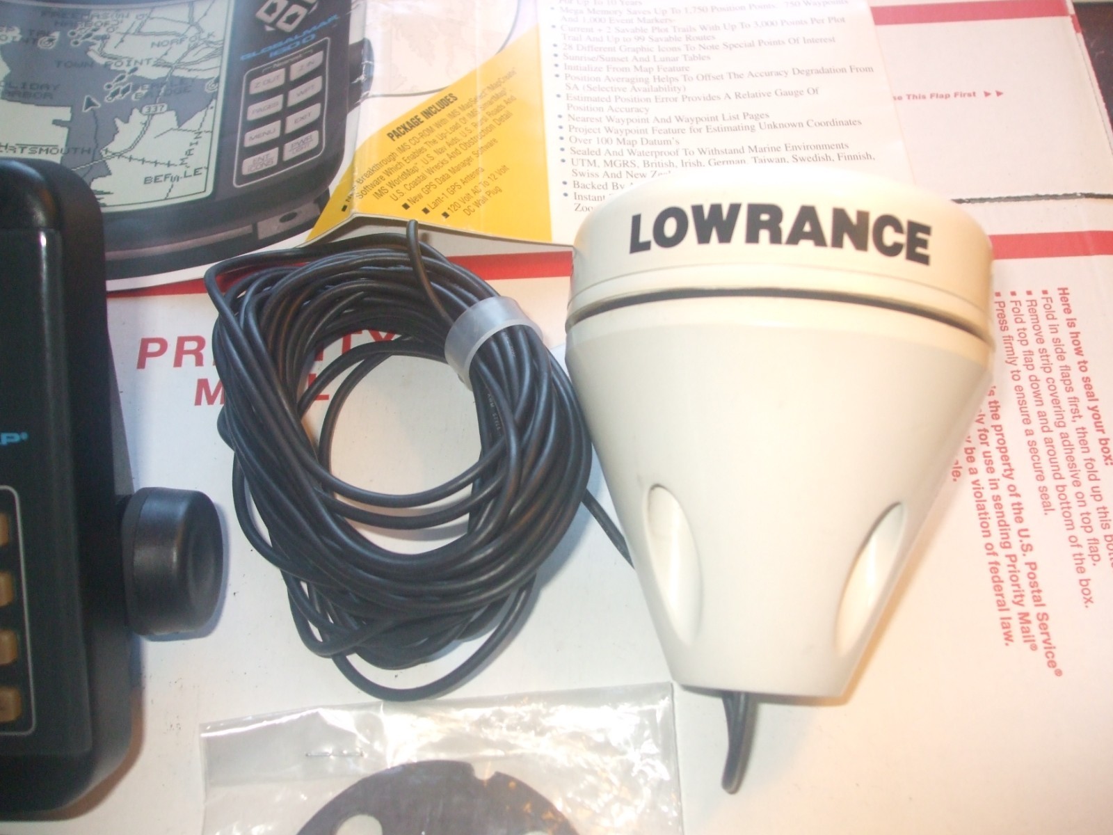 LOWRANCE GlobalMap 1600 Fish Finder GPS