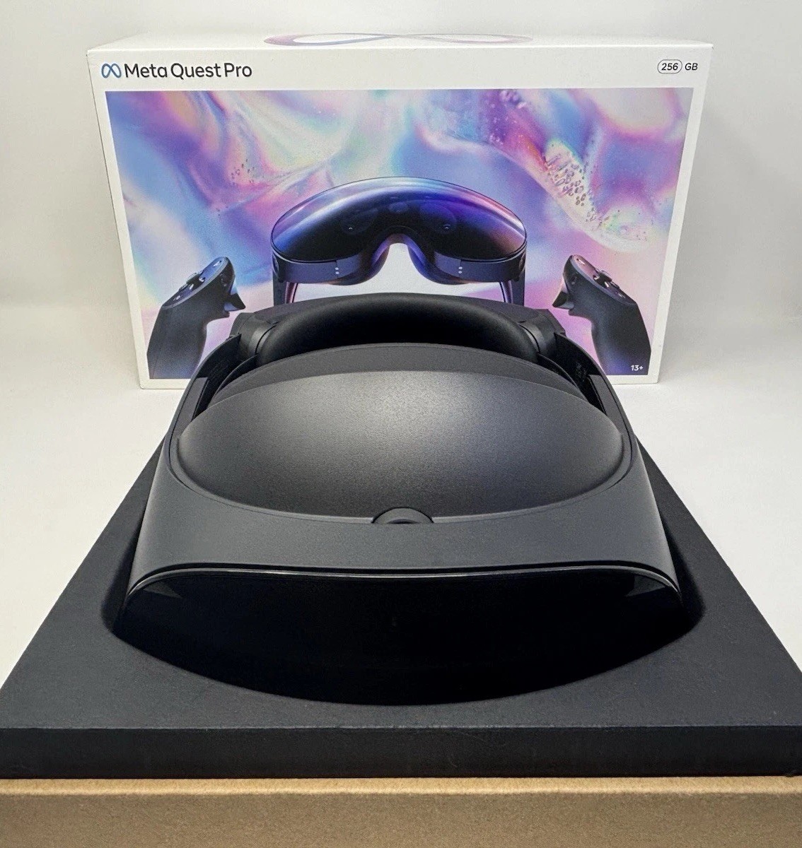 Meta Quest Pro VR Headset 256GB Brand New Open Box with Original Box and Cover