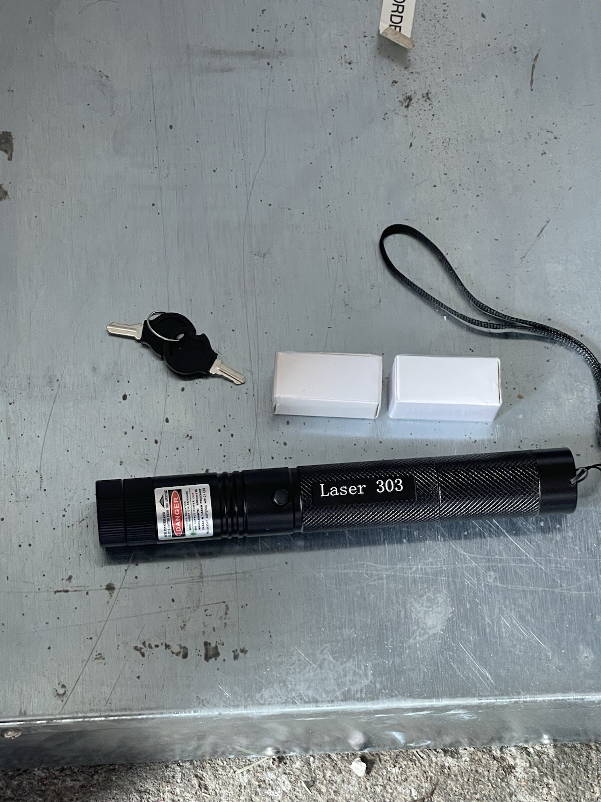 Laser 303 Handheld Laser Pointer Black Aluminum Body New Green/red