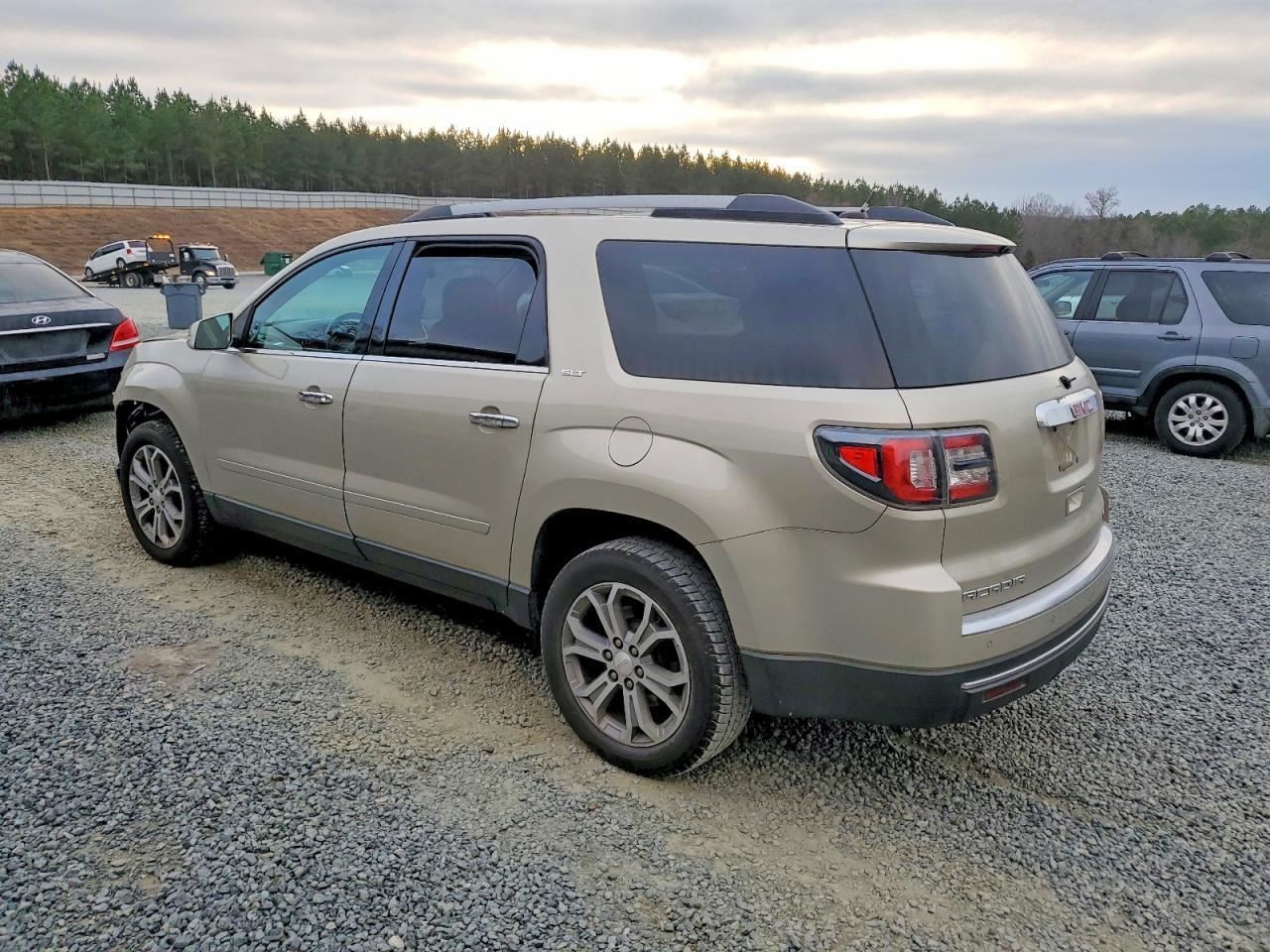 ACADIA 2015 Glove Box 4975277