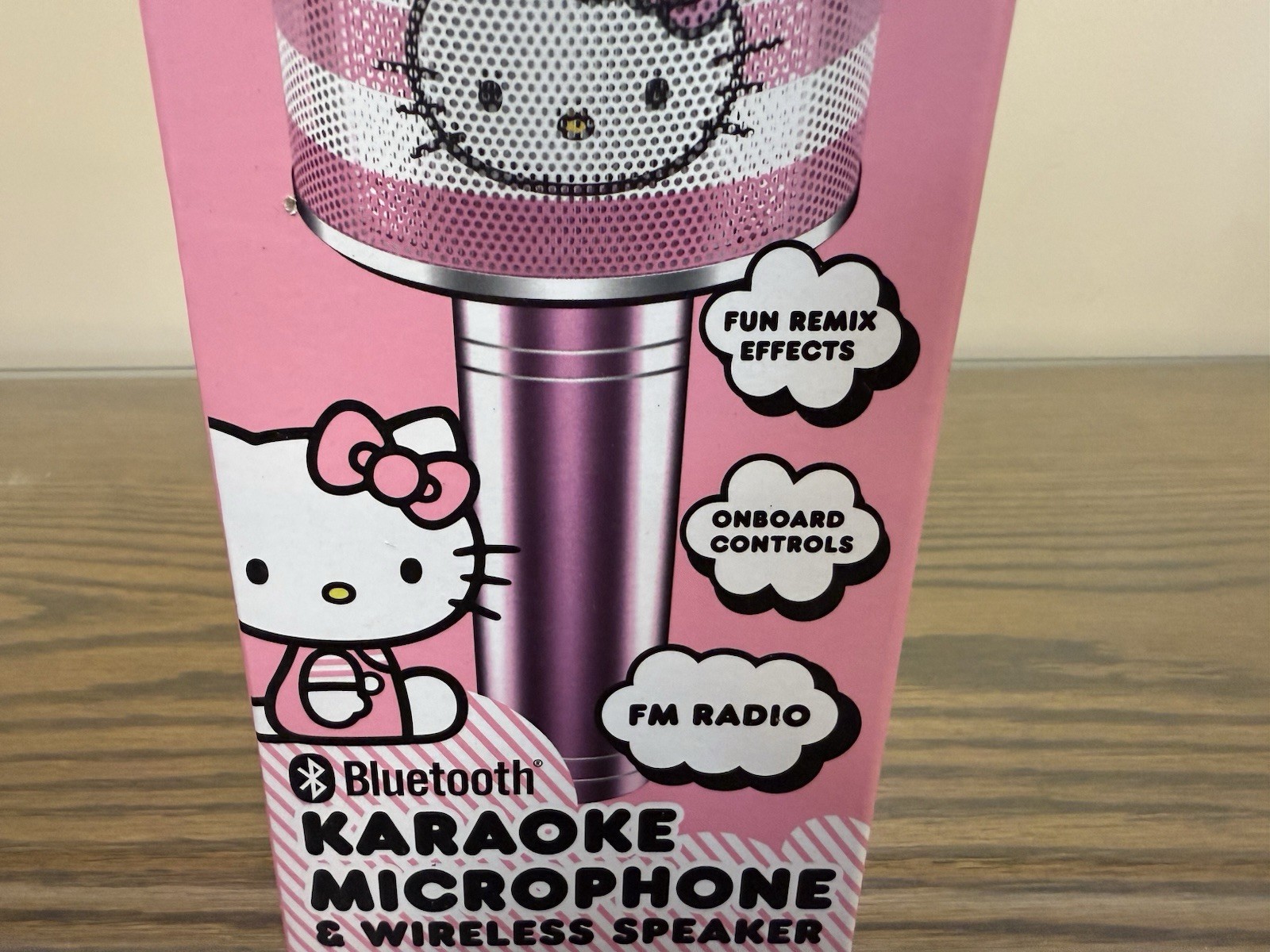 Hello Kitty Bluetooth Karaoke Microphone Wireless Speaker USB Charging Pink NIB
