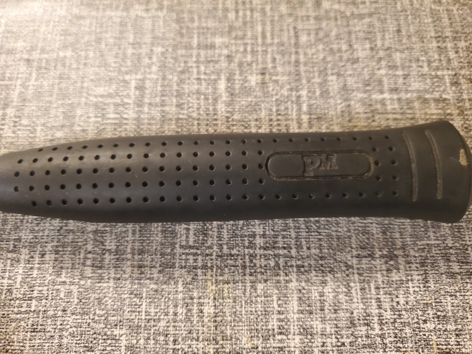 Popular Mechanics 16 Oz. Claw Hammer. Solid.