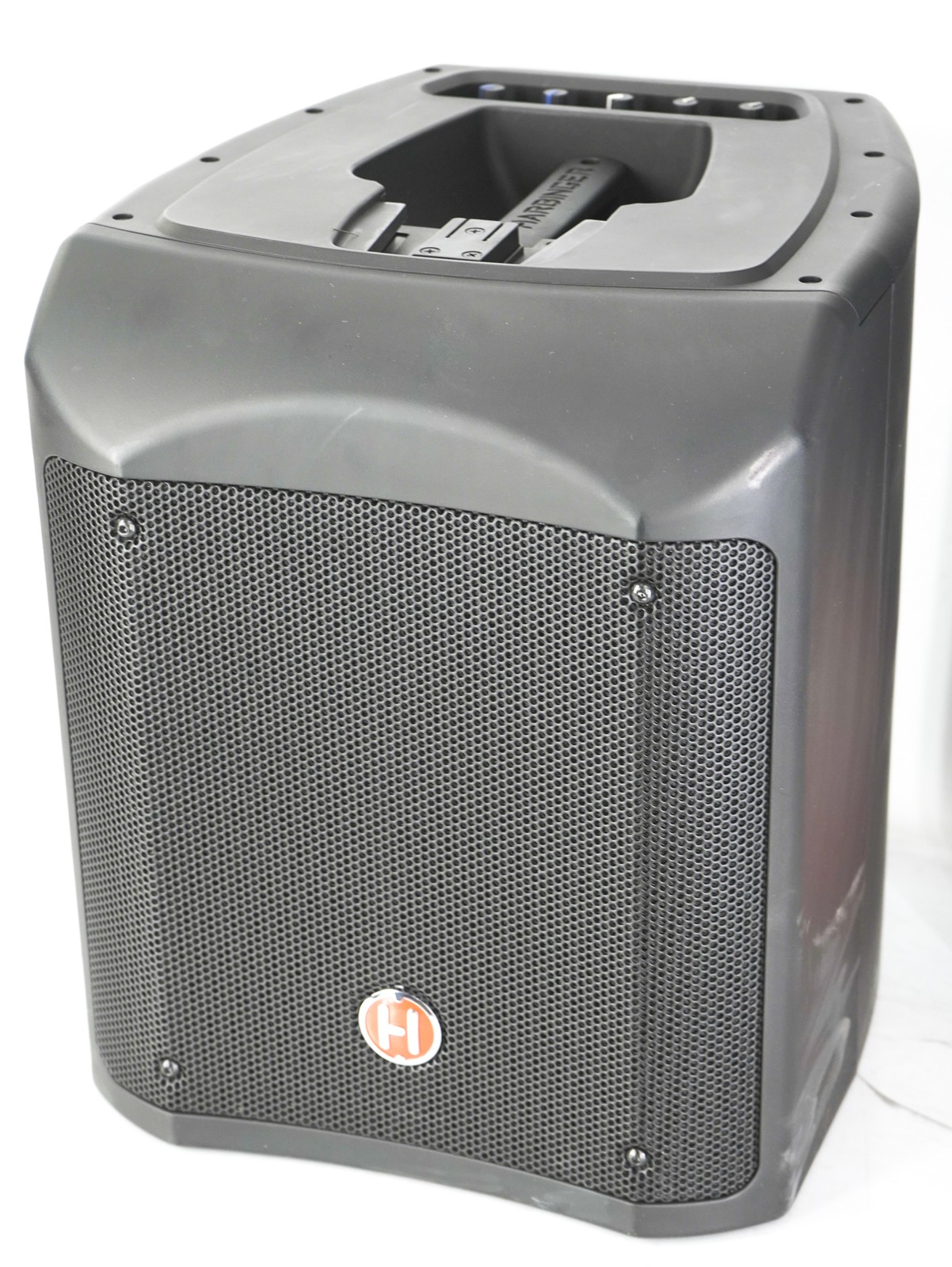 Harbinger MLS900 Active Personal Line Array PA System Black