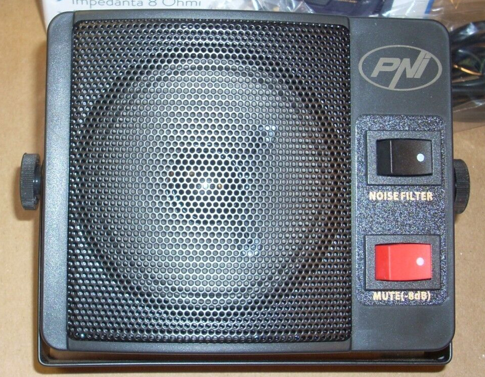 CB RADIO EXTERNAL SPEAKER - pni de750 8ohm 4w - NEW -