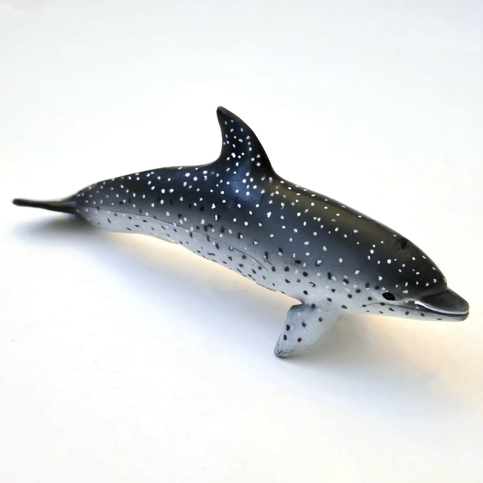 Safari LTD Spotted Dolphin PVC Figure Dated 1996