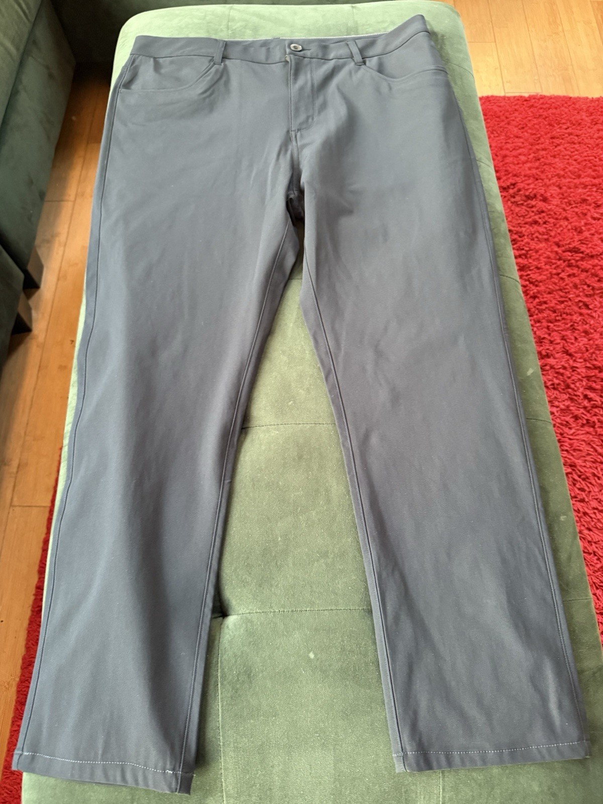 Vuori Meta Pants Mens 36x30 Navy Tech Chino Performance Stretch Travel Golf