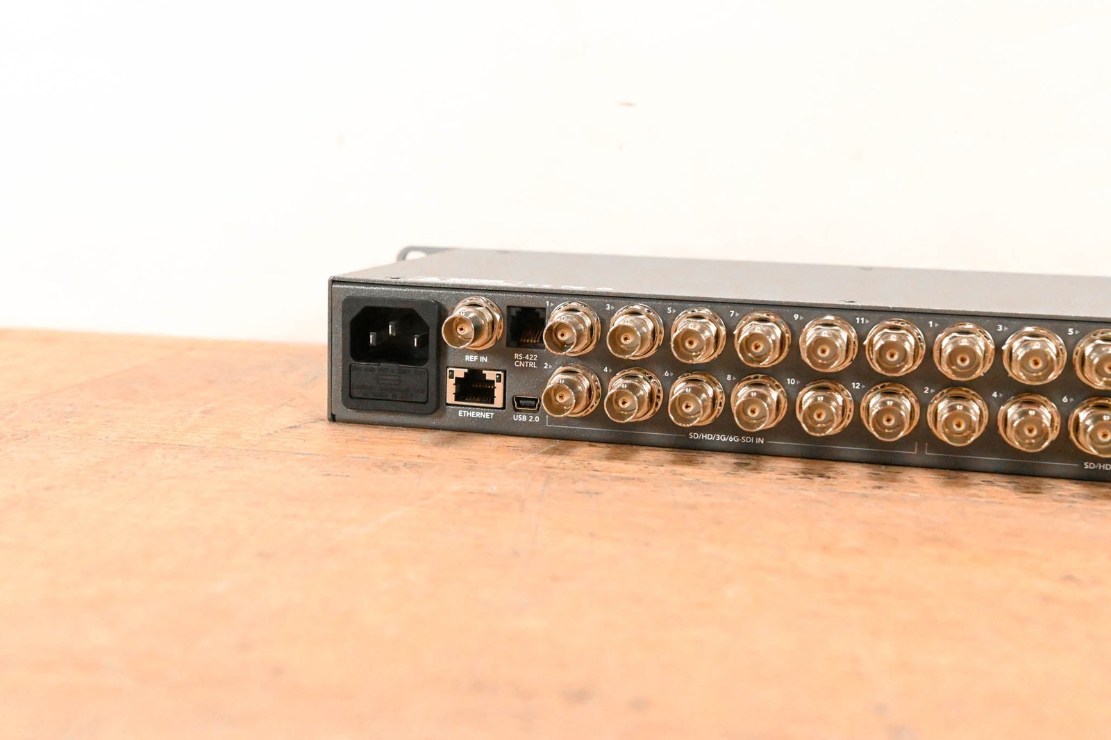 Blackmagic Design Smart Videohub 12x12 CG01P66