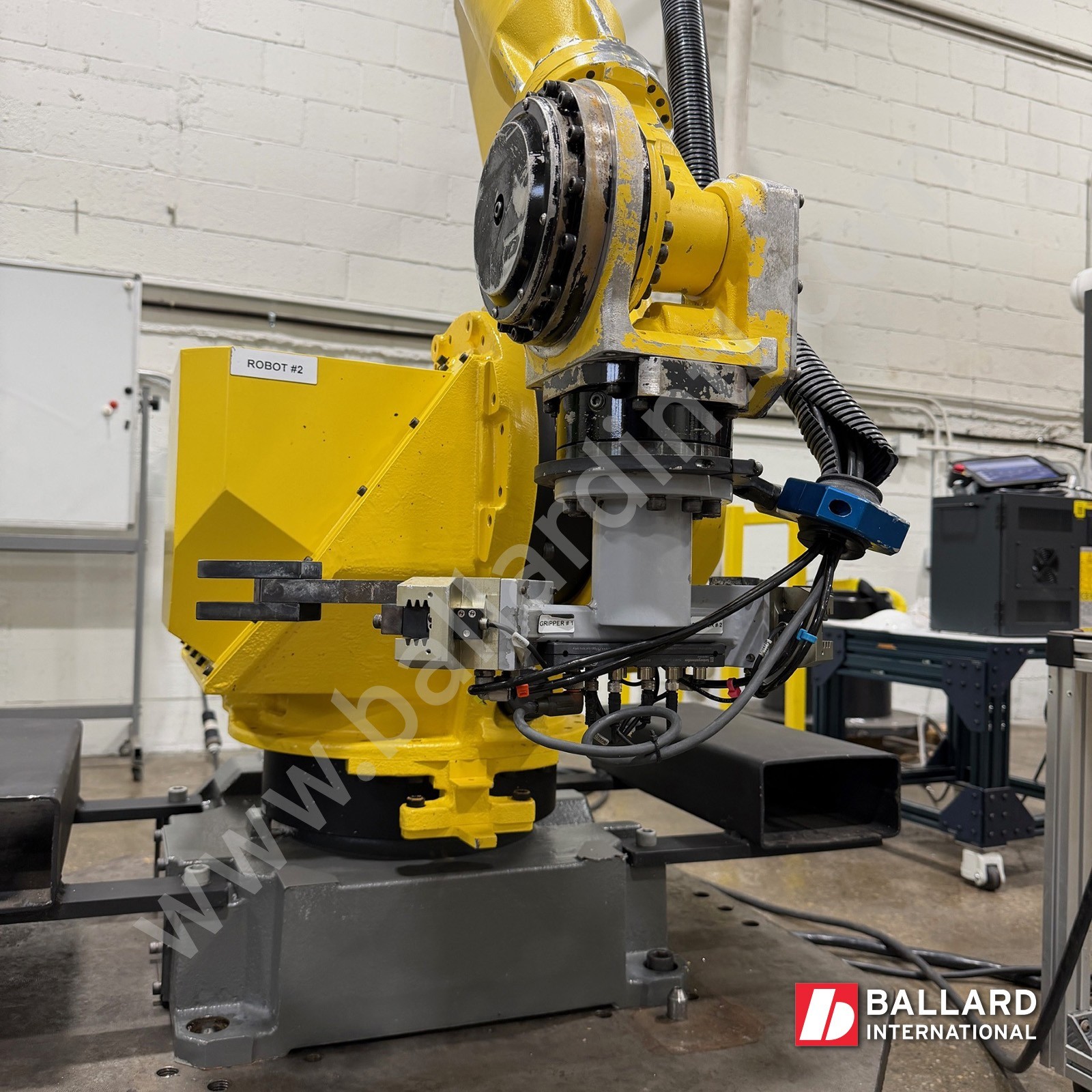 FANUC M-710iC/45M Robot Complete System w/ R30iB Plus Controller - F235771