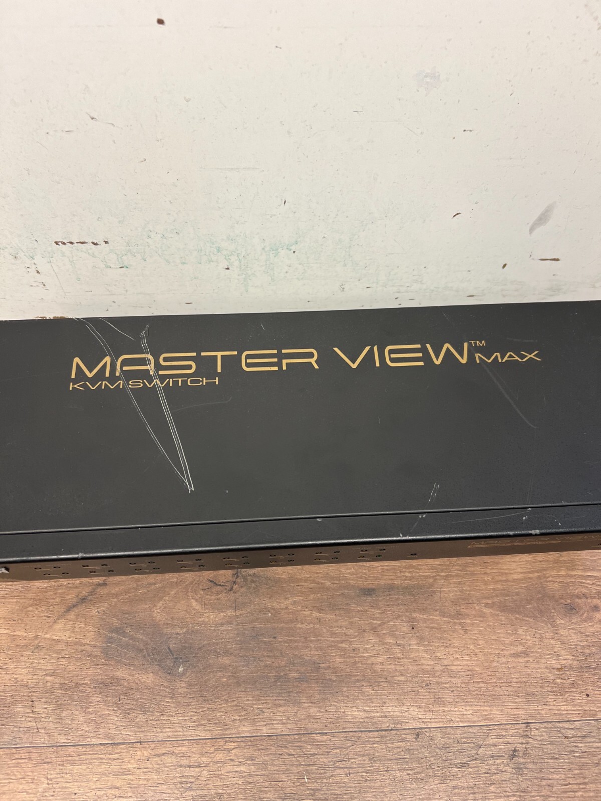 Aten Masterview Max ACS-1216A 16-Port PS/2 KVM Switch