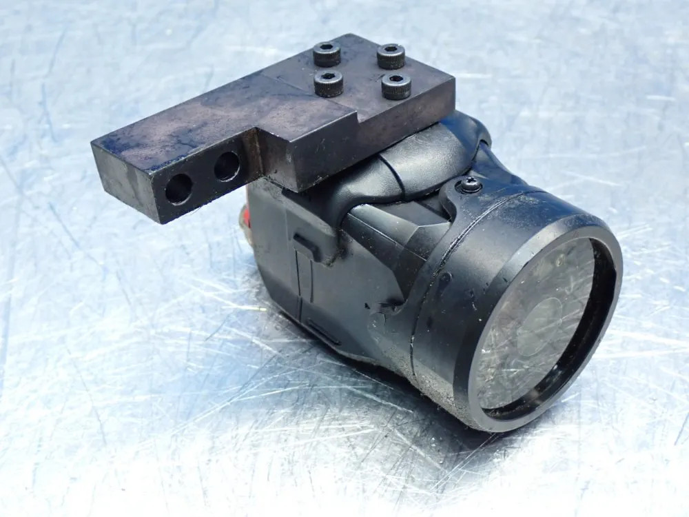 KEYENCE SHORT RANGE SENSOR HEAD IV-150MA