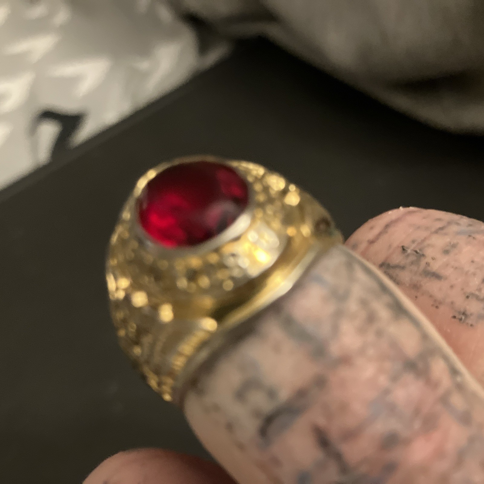 UINTED STATES ARMY RUBY RED STONE GOLD PLATED RING