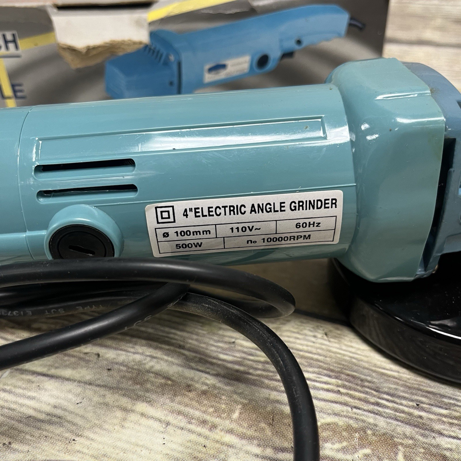 CUMMINS 4" ELECTRIC ANGLE GRINDER NO. EAG4-6758 Lightly Used