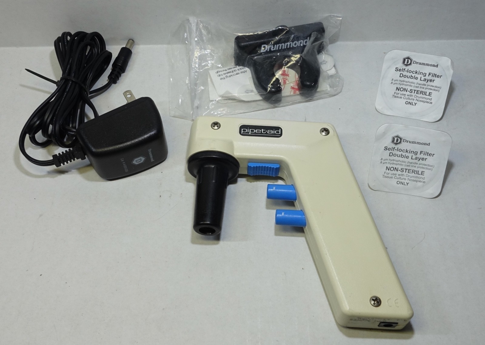 Drummond Pipet-Aid XP with Charger & 2 Filters; Clean and Excellent Condition