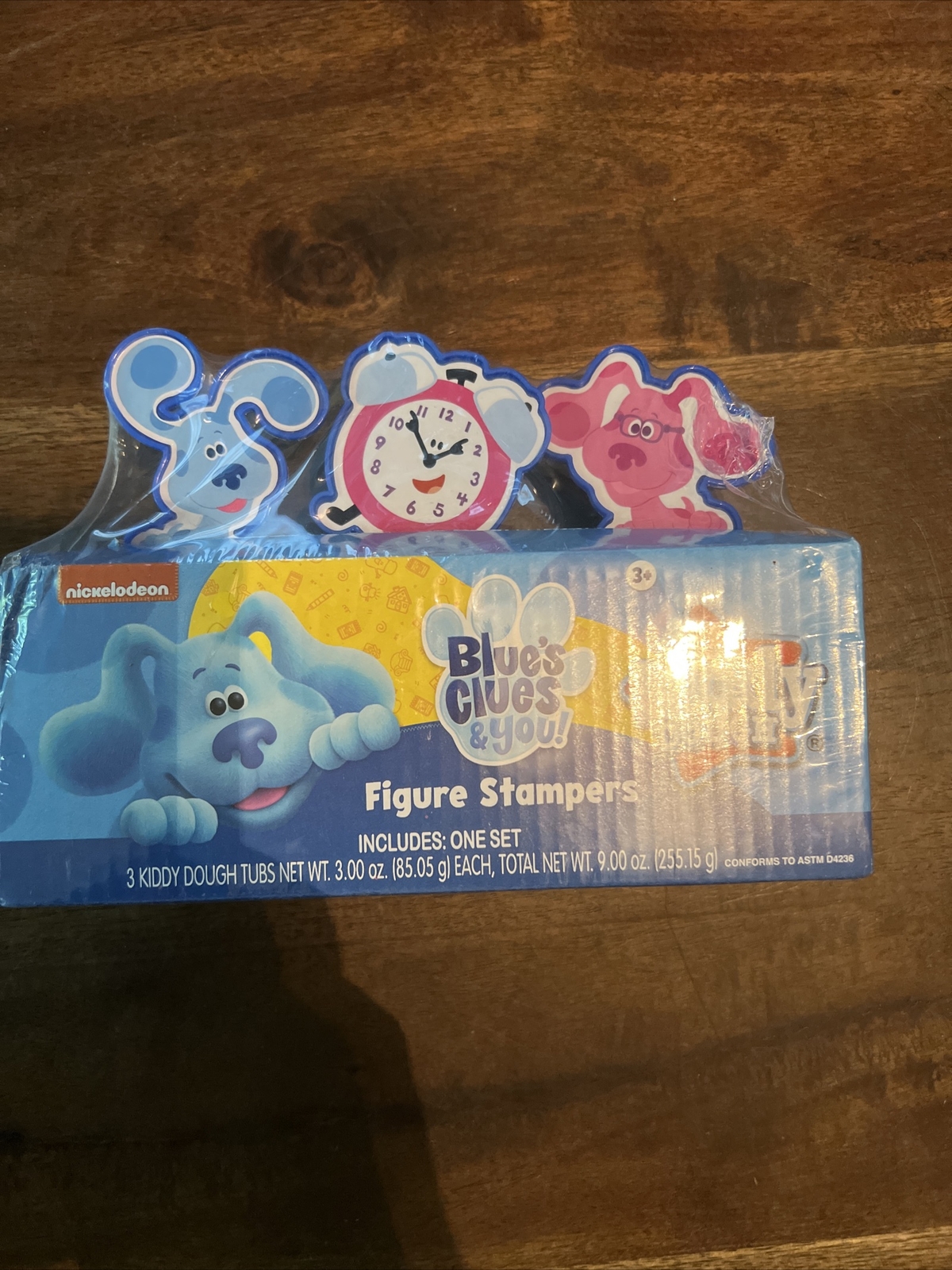 Blue's Clues Kiddy Dough Set w/ 3 Count Tubs & 3 Figure Stampers NEW