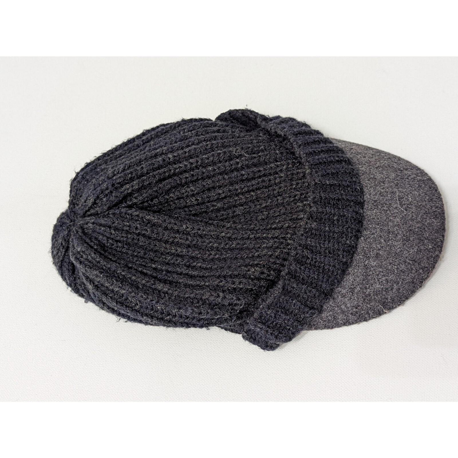 Cotton On Navy Gray knitted beanie hat with brim