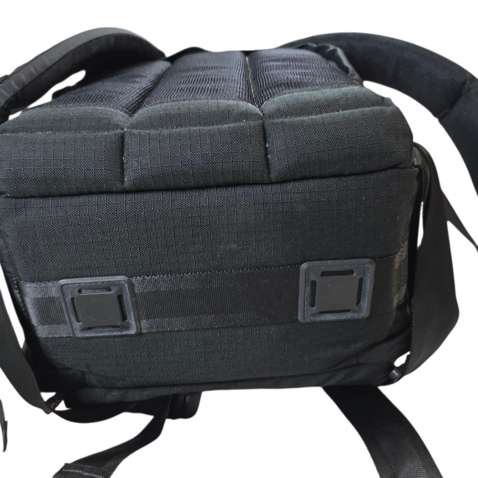 Tamrac 759 Expedition Grade Professional Camera Backpack Compartment For Laptop