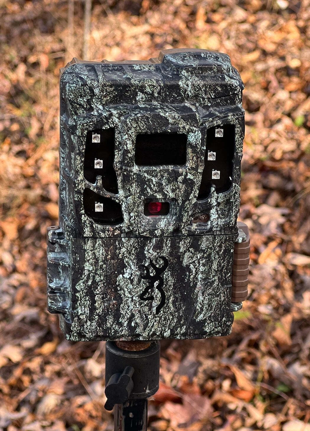 Browning Defender Pro Scout Max Extreme HD Cellular Trail Camera