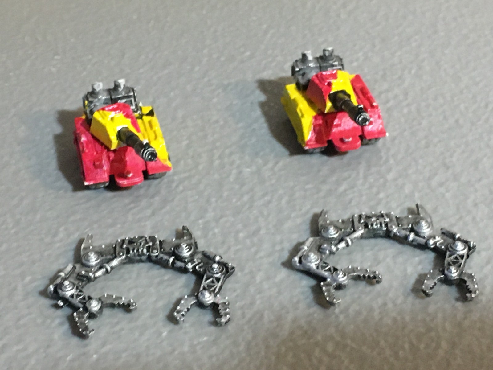 A32262 EPIC WARHAMMER 40K SPACE ORKS GUTRIPPA TANKS 2 PK GW