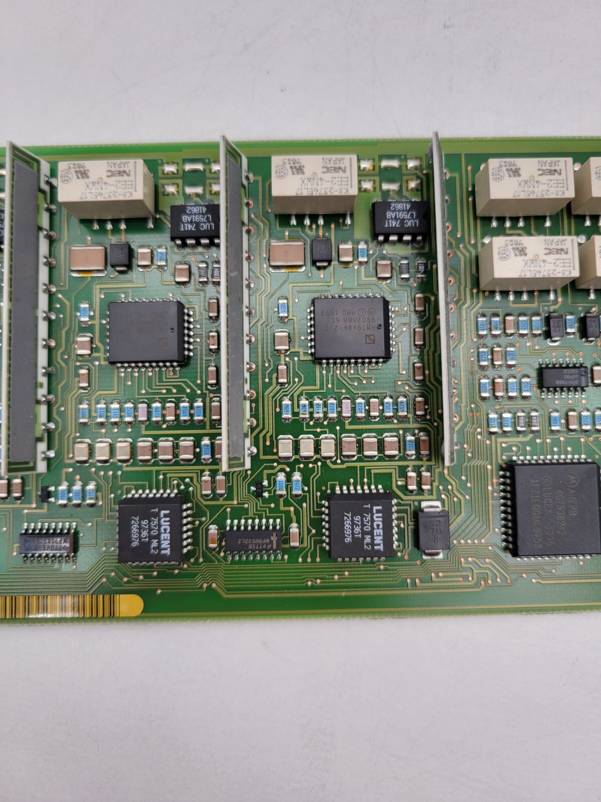 Lucent SLC-2000 SPQ440C Telecommunication Card Busy Circuit Board Assembly Rack