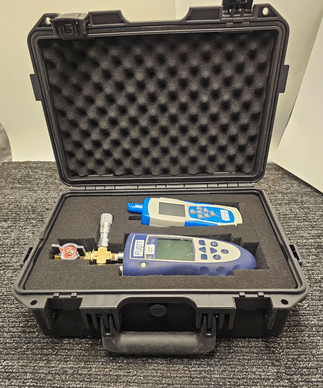 LYKUS FU077/FU135 Druck DPI 800 Handheld Pressure Indicator & Omega THDP-10 USED