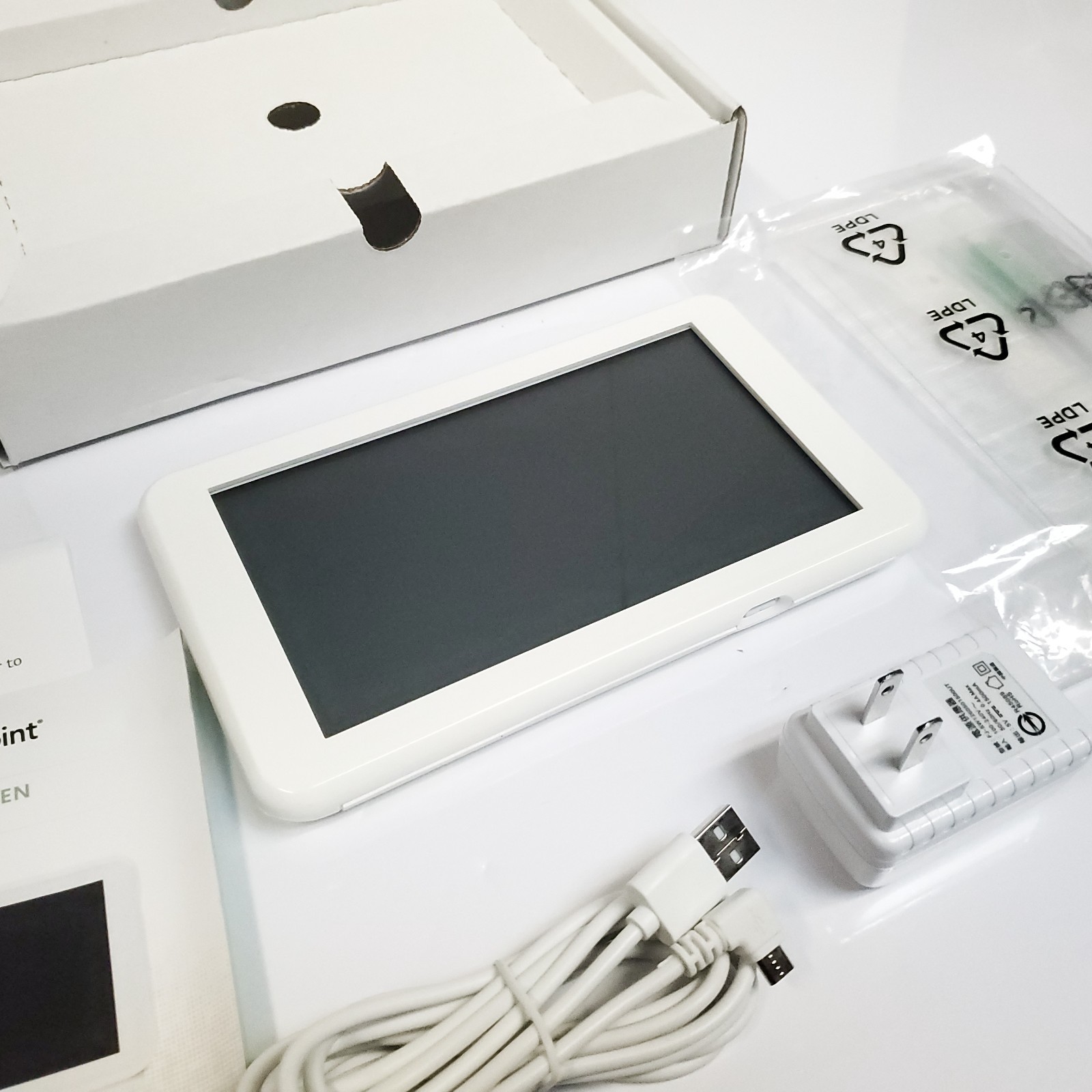 Frontpoint Touchscreen Panel (Model FPTS) New In Box