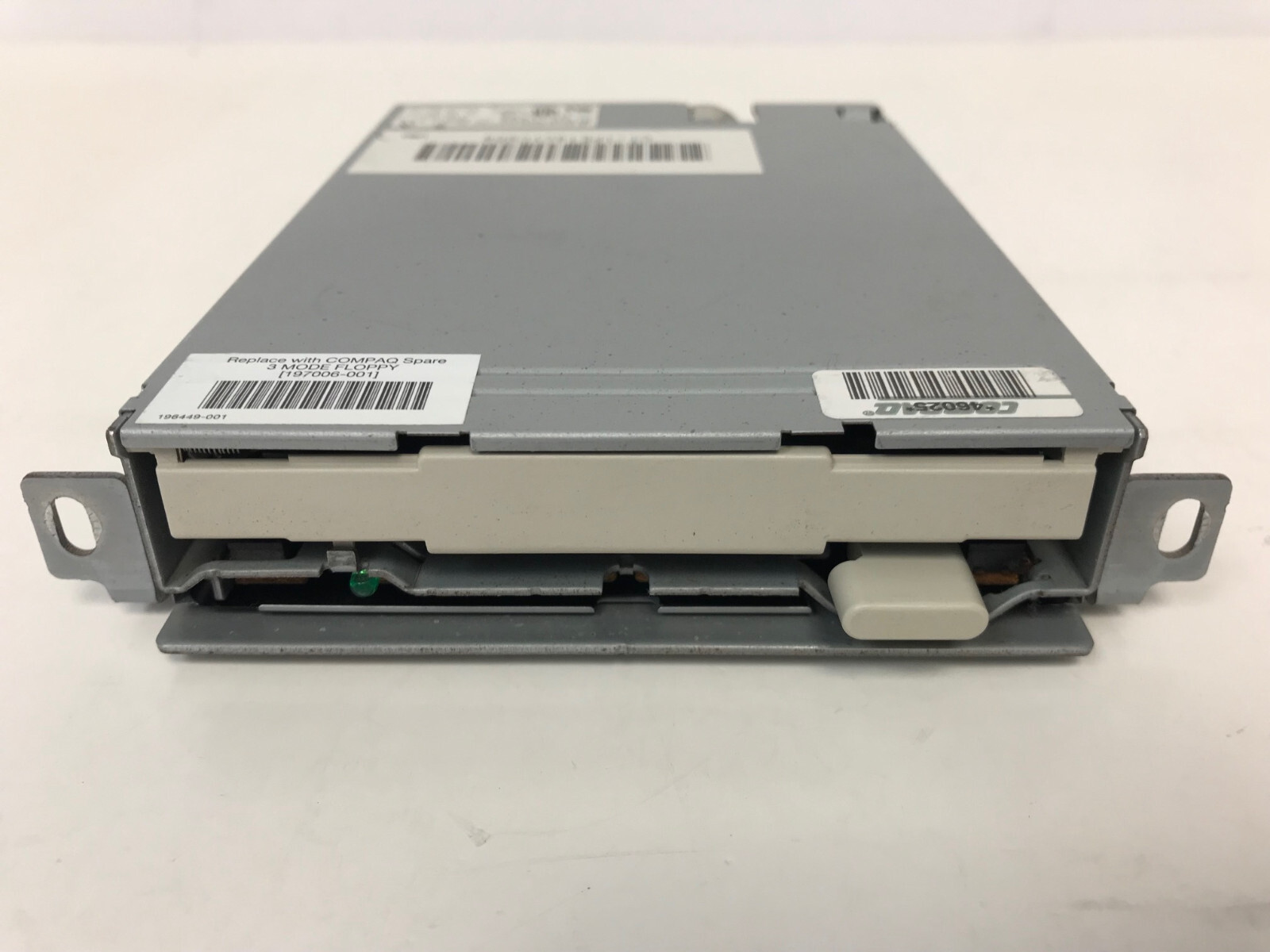 COMPAQ 197006-001 3.5 1.44MB 3 MODE FLOPPY DRIVE WITH BRACKET MF355F-2490UC