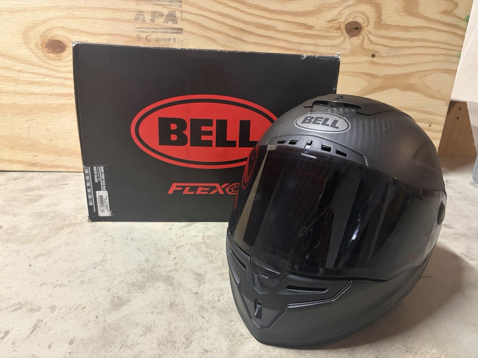Bell Race Star Flex DLX Helmet Matte Black Size Large L 3K Carbon Fiber DOT⁠