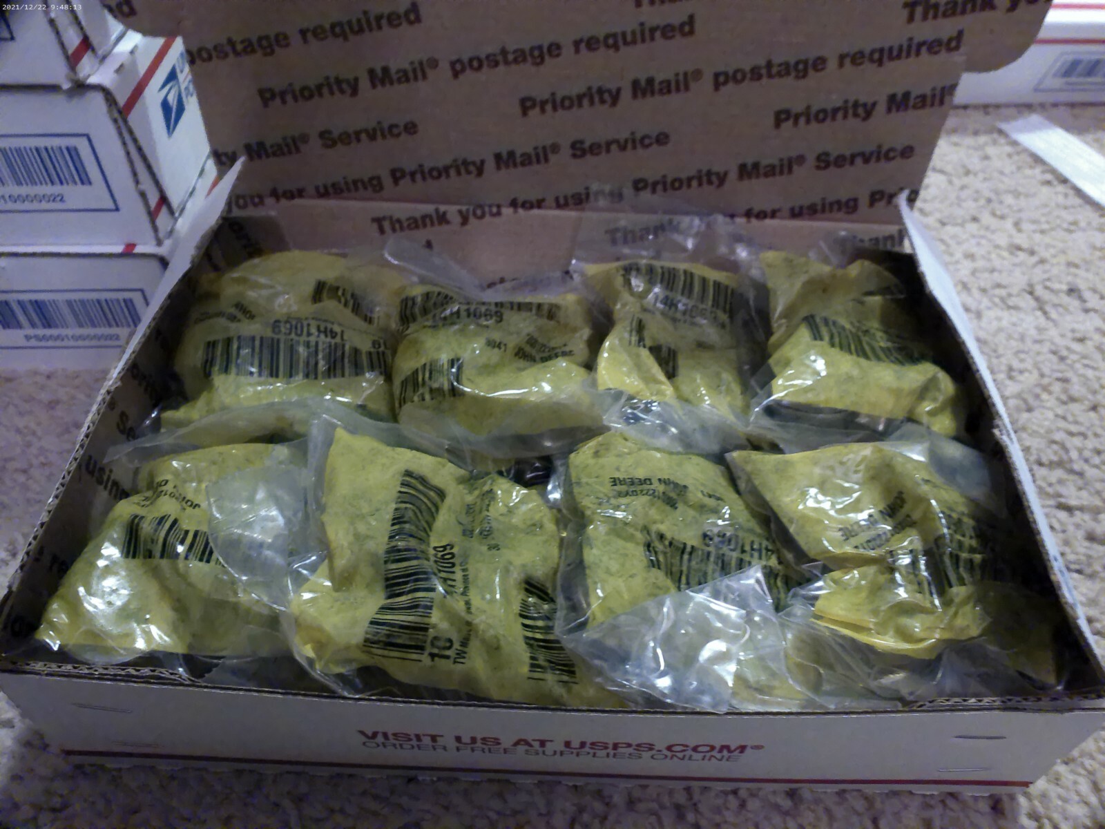 John Deere Nuts NEW 14H1069 LOT of 16 (10 Packs) for a total of 160 Nuts