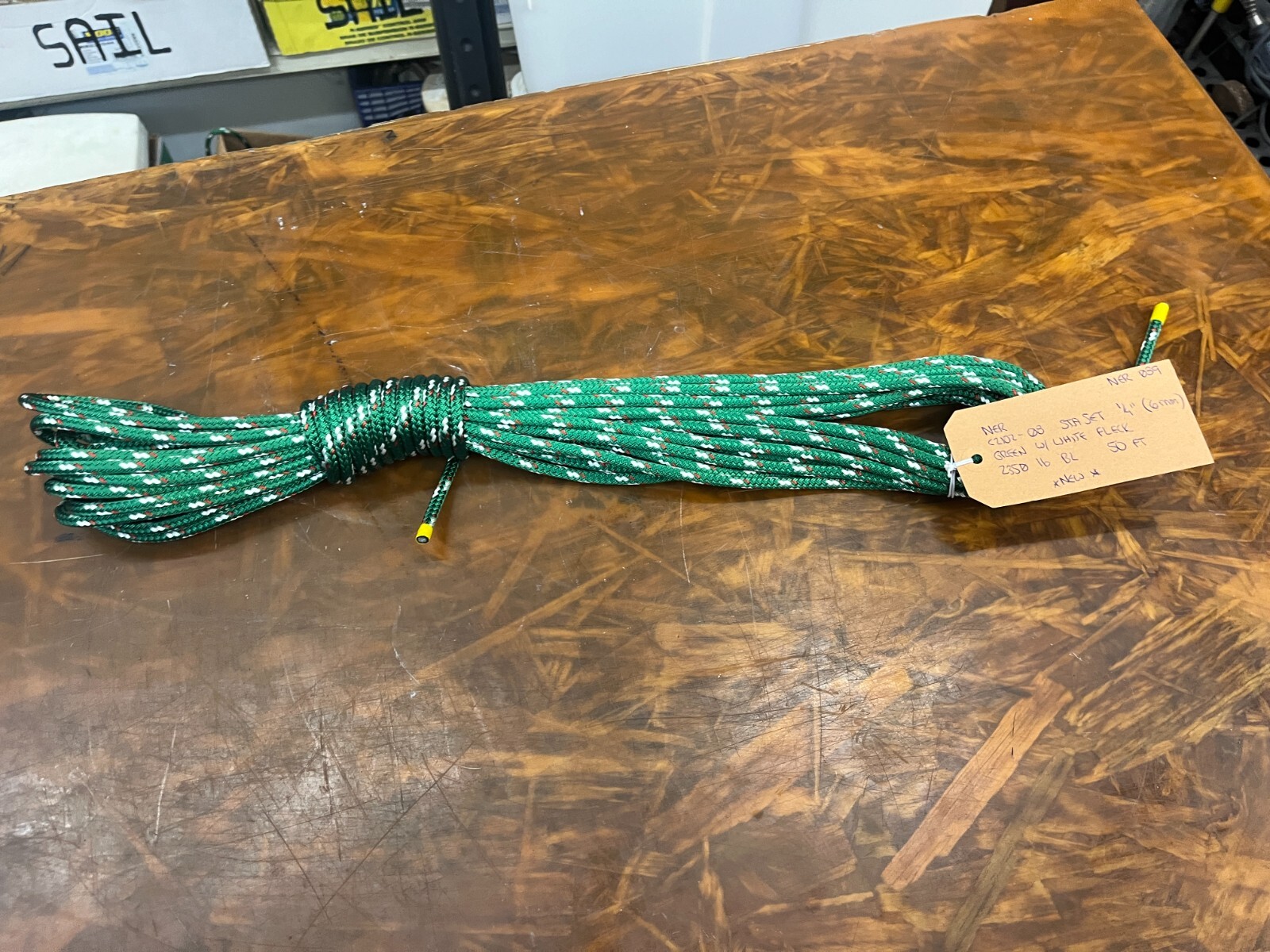 N.E.ROPE C2102-08 STASET 1/4"(6MM) GREEN W/ WHITE FLECK (2305LB BL) 50 FT
