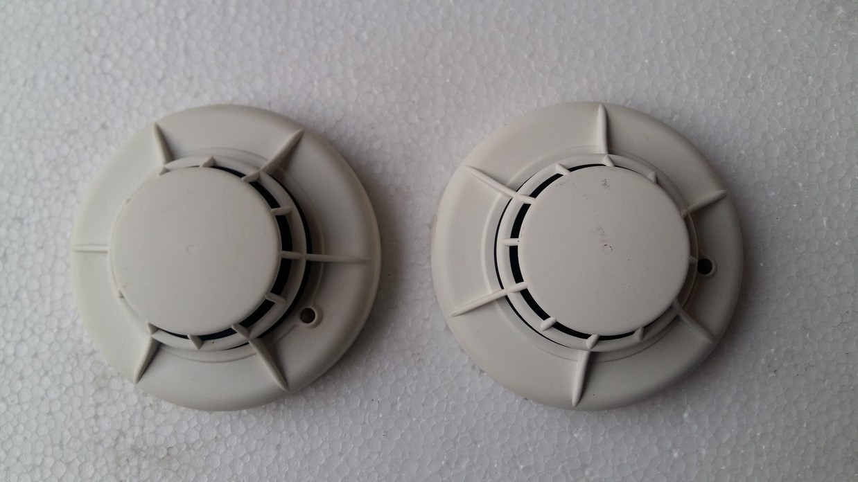 HONEYWELL TCI-1002  FIRE DETECTOR - PHOTO THERMAL LOT OF 05 PCS