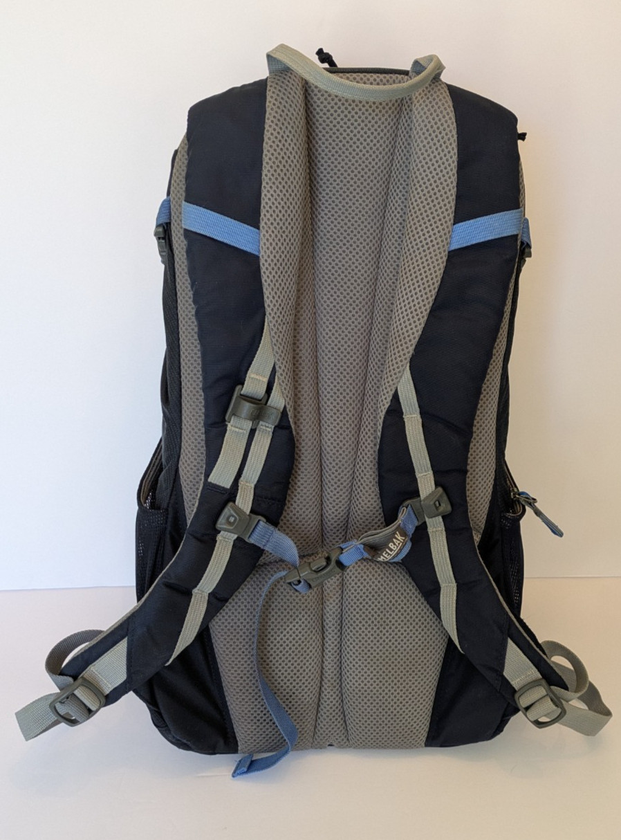 Camelbak Day Star 16 Hydration Backpack, NO hydration bladder Mesh Back Hiking