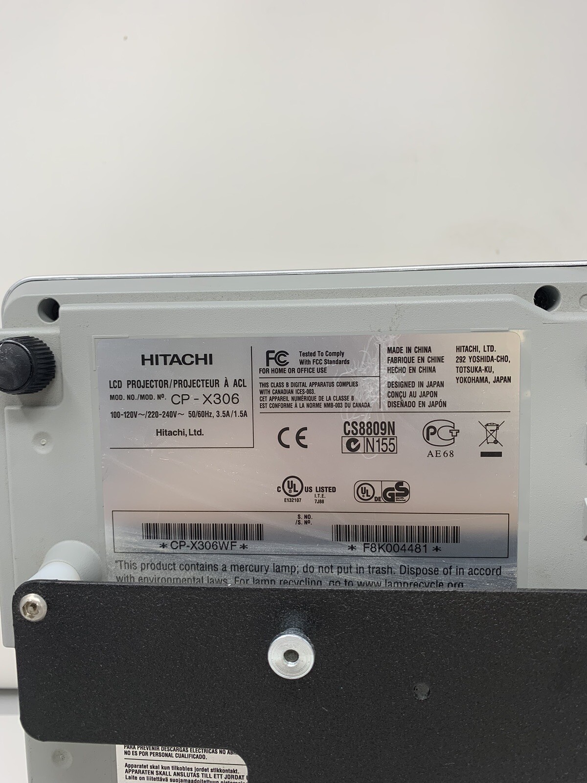 Hitachi CP-X306 3LCD Projector