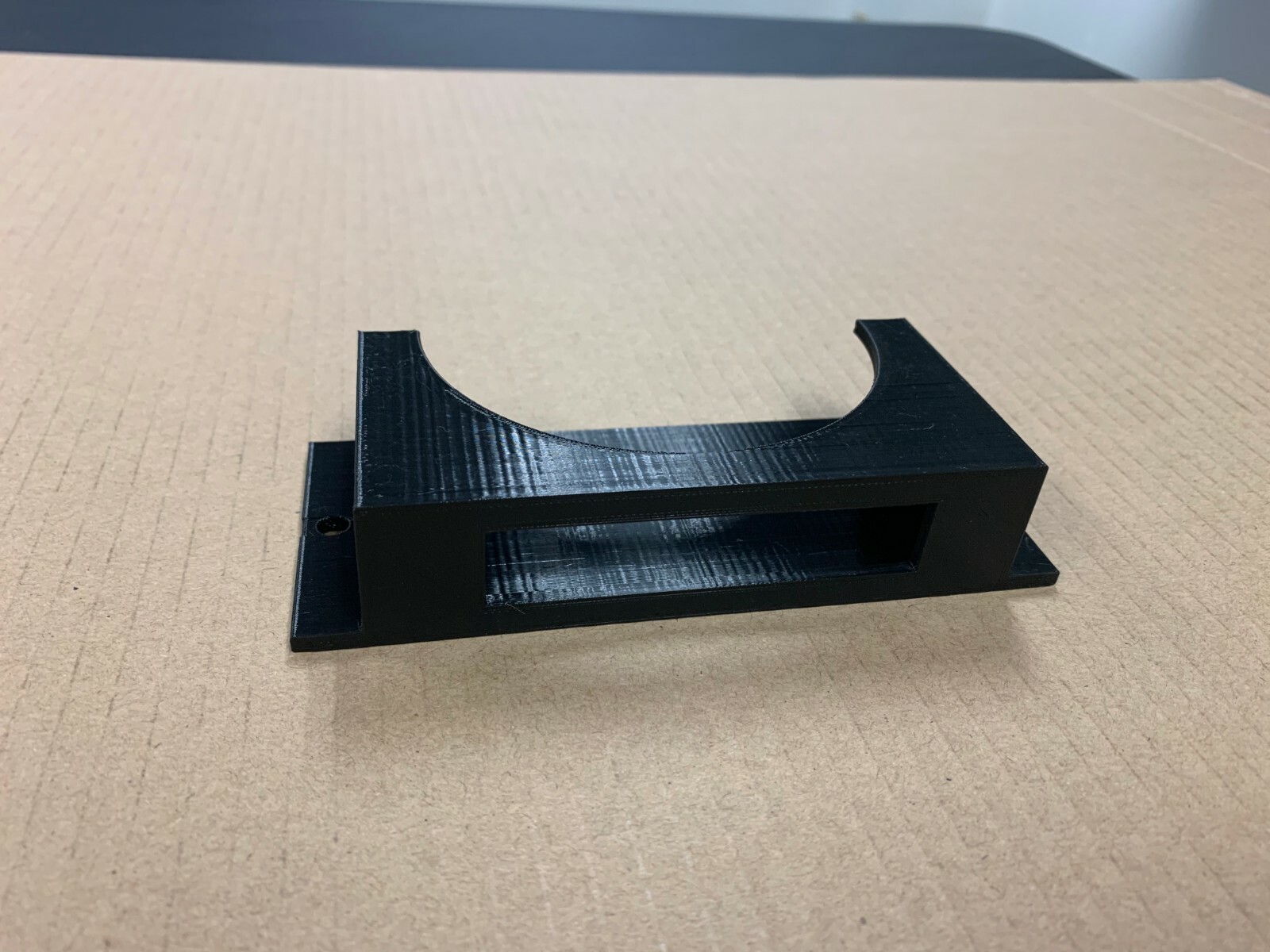 Wall Mount Case for Netgear Nighthawk M1 M2 - Open Bottom