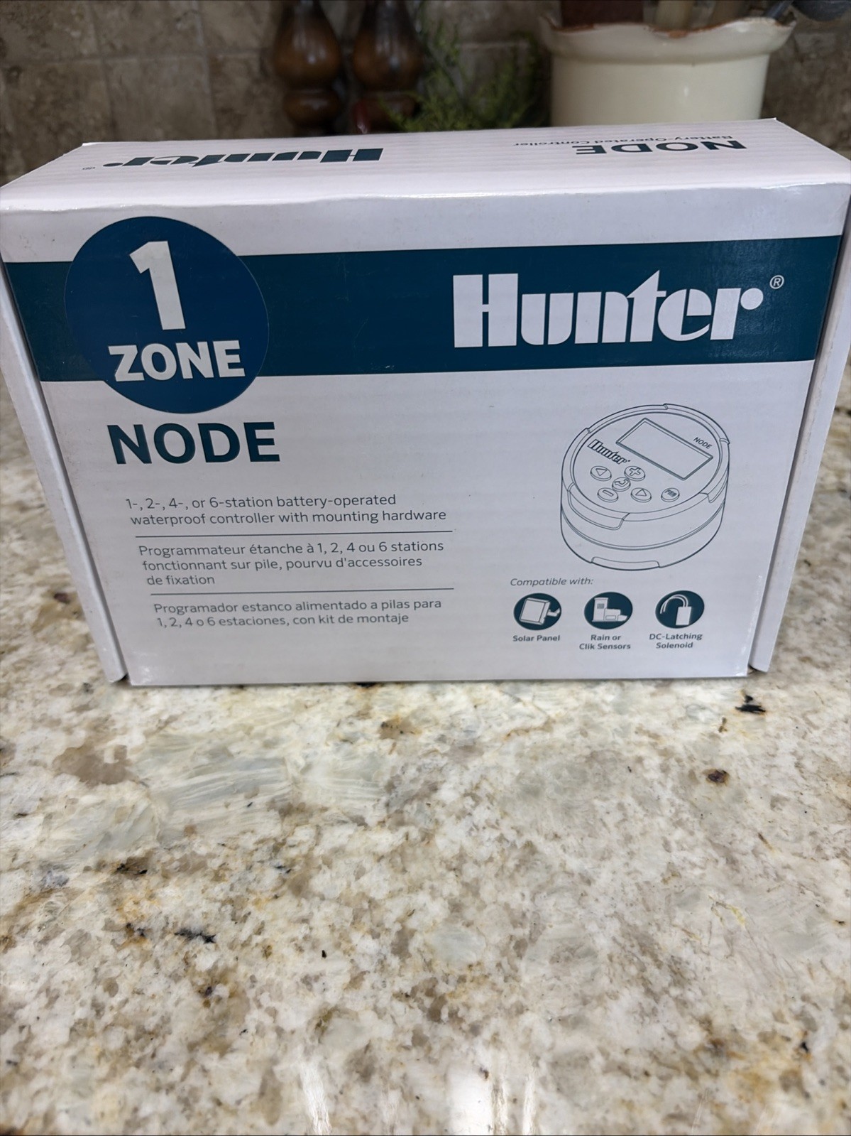 Hunter Sprinkler NODE-100 Single Station Battery Controller with Solenoid