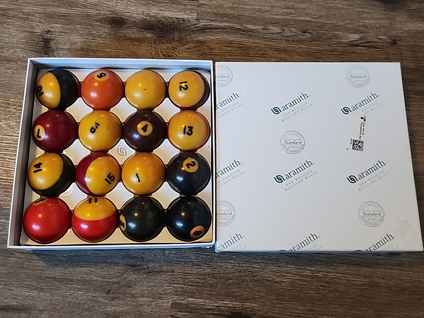 Authentic RARE Vintage Aramith Belgium 16 Billiard Pool Balls MADE IN BELGIUM