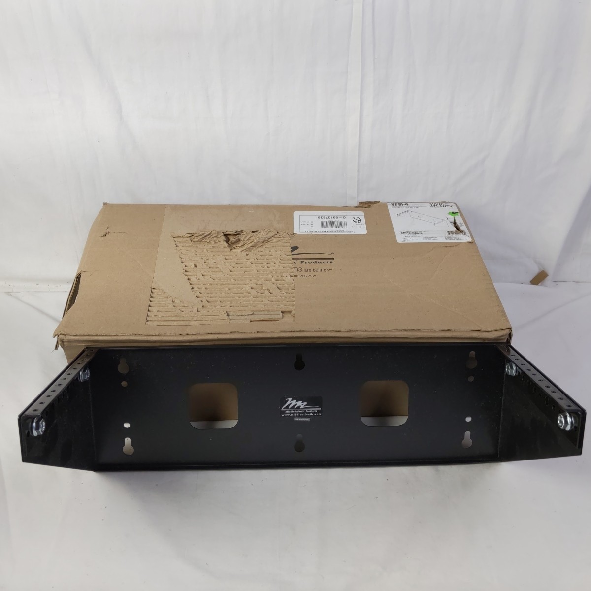 Middle Atlantic VPM-4 VPM Series Vertical Panel Mount Rack 200lb Weight Capacity
