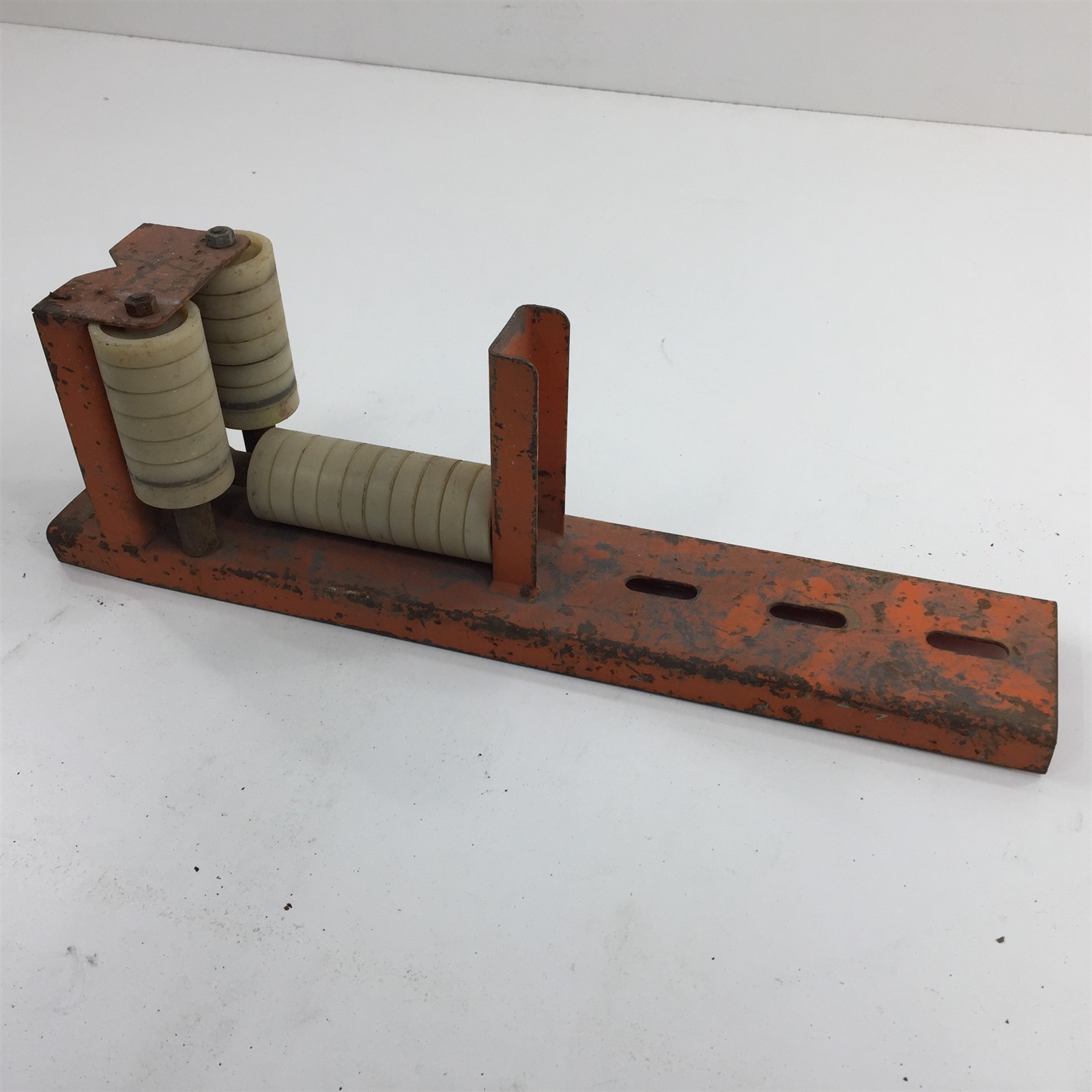 (1) Ensley Tool Radius Cable Roller 21" Long