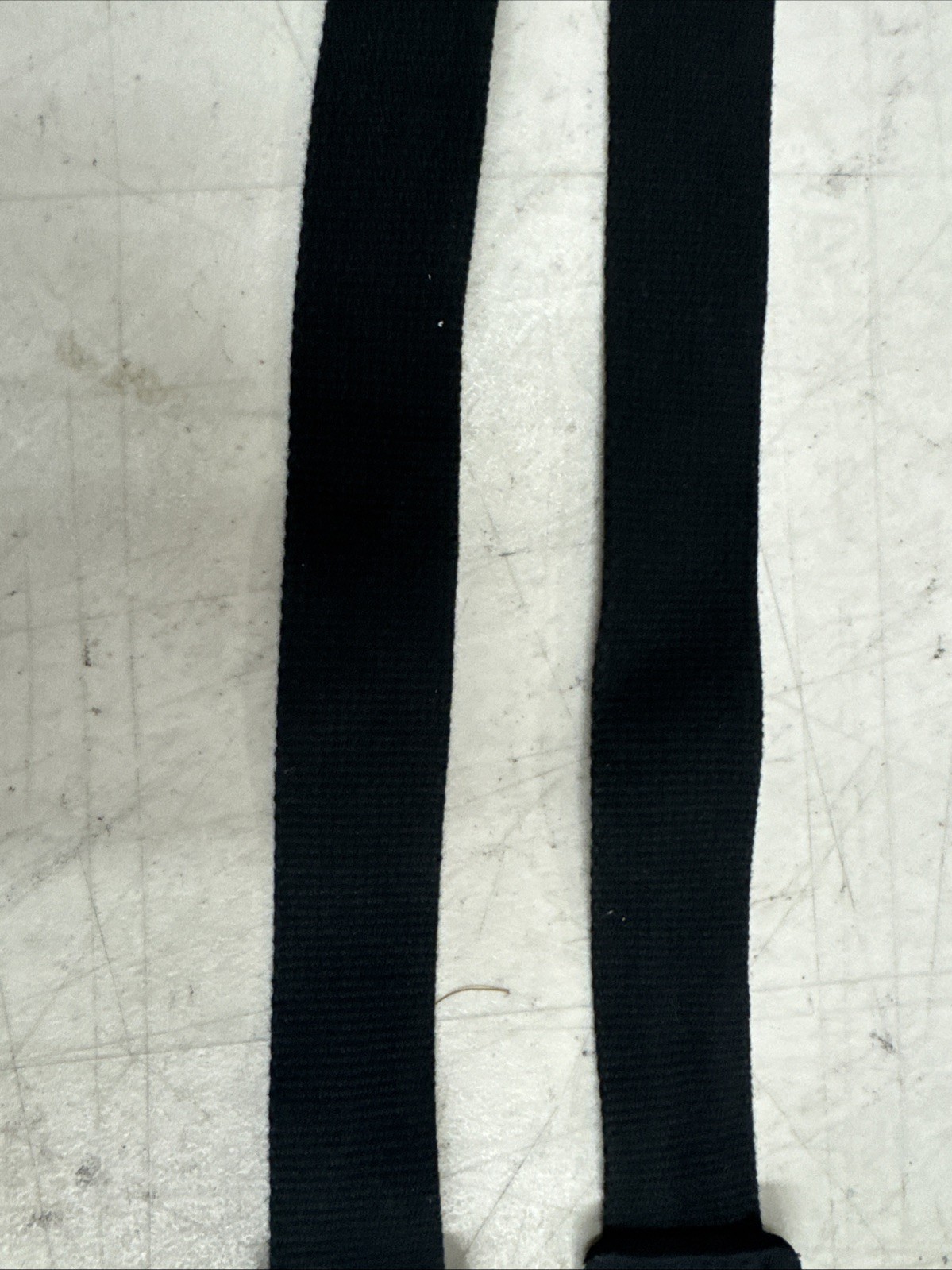 GYMREAPER WRIST STRAPS Approx 20" Long, Black gym workout training