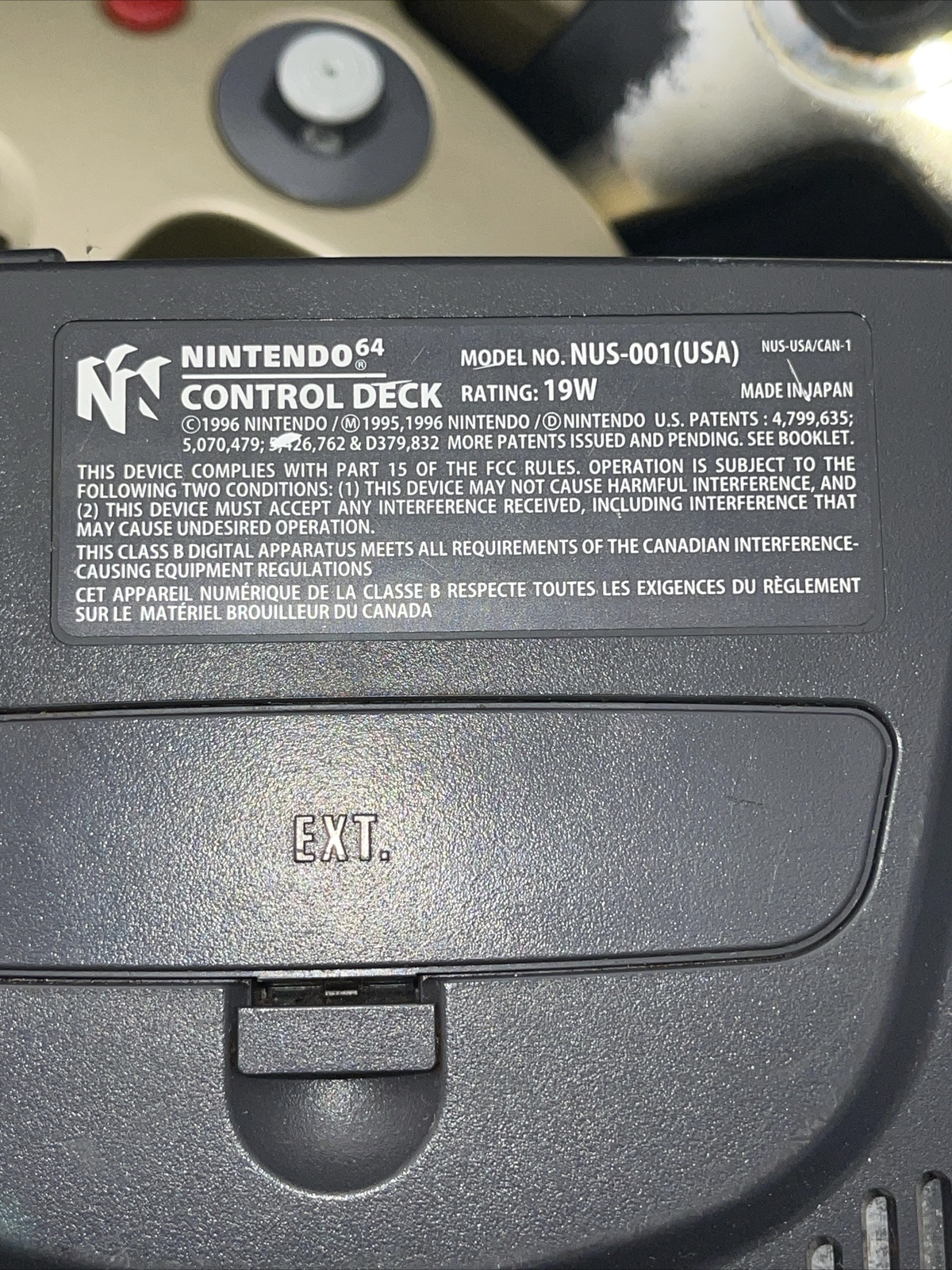 Nintendo 64 BUNDLE NO JUMPER PAK Bundle, 1 Game, 3- AFTERMARKET Controllers