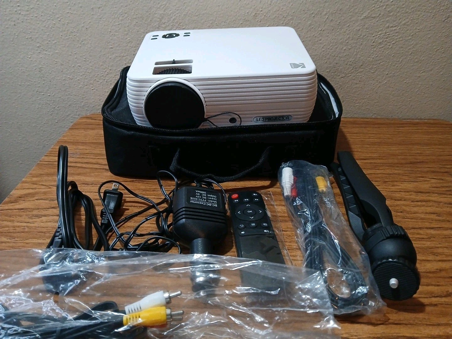 Kodak Flik X7 Portable Home Projector